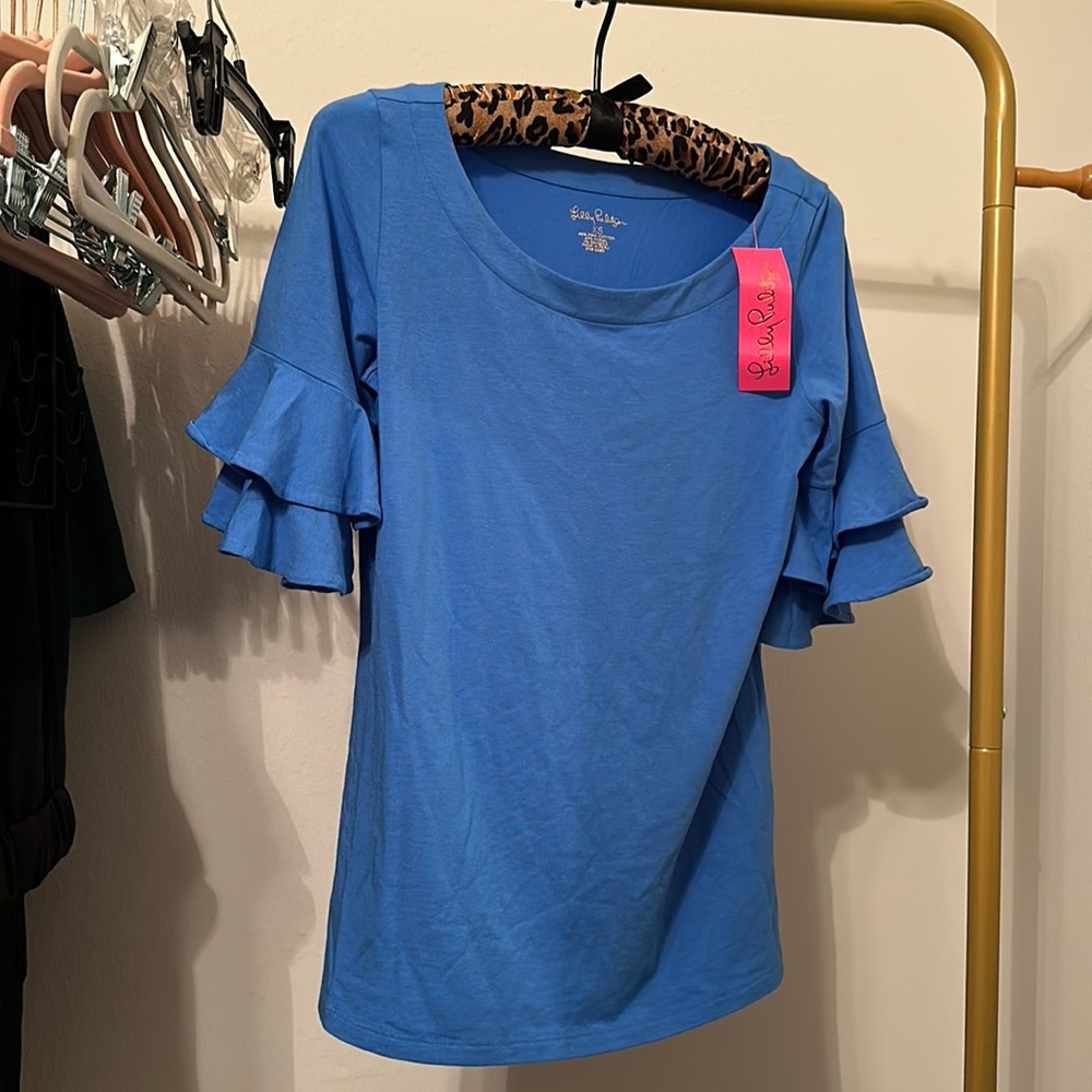 Lily Pulitzer XS brand new blue shirt.